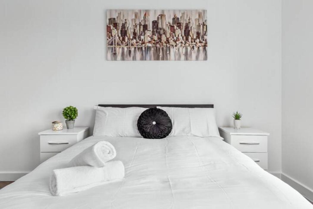 Airy 2Br Flat Delta London Dp332 Apartment Croydon Bagian luar foto